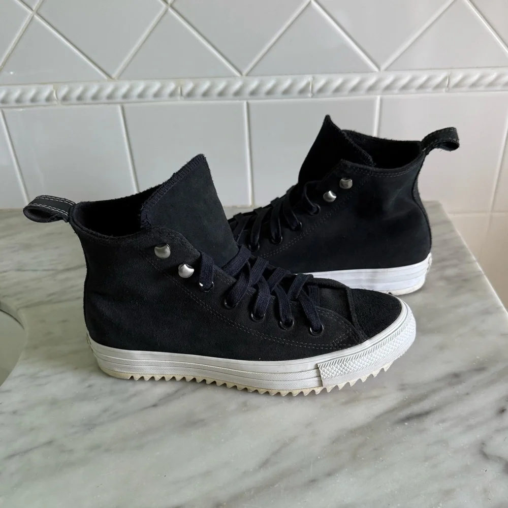 Converse Hiker Black and White All Star Chuck Taylor